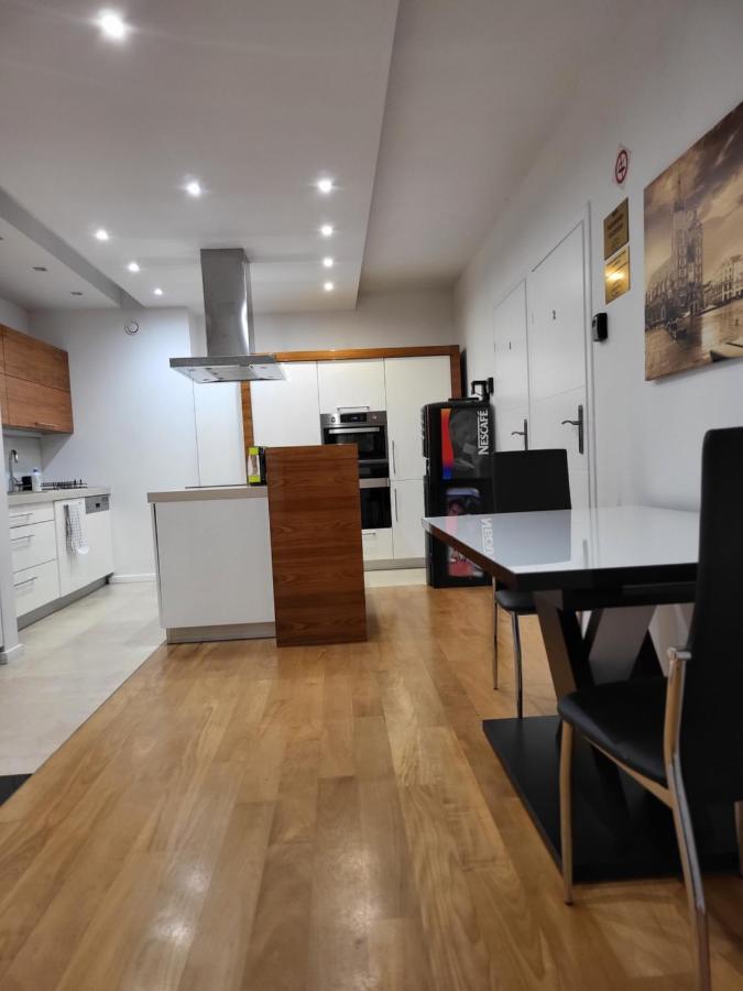 Amber Hostel Szlak Krasków Eksteriør bilde